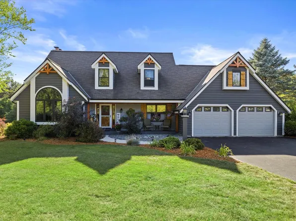 799 South Wayfare TRAIL, Summit, WI 53066