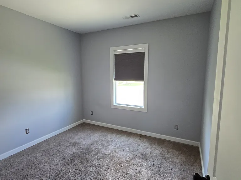 417 Jasmine Ln — Photo 18