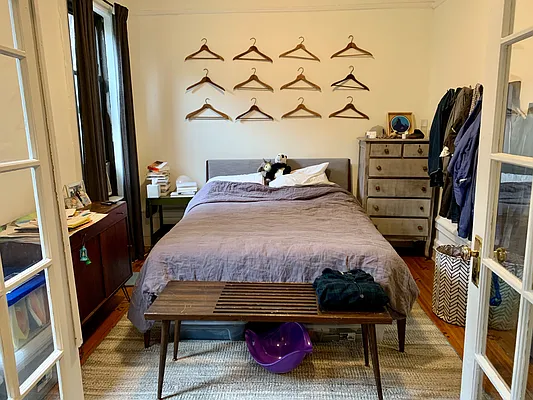 Rented by Garfield Realty  | media 8