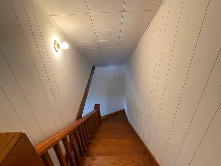 555 Hopewell Rd — Photo 23