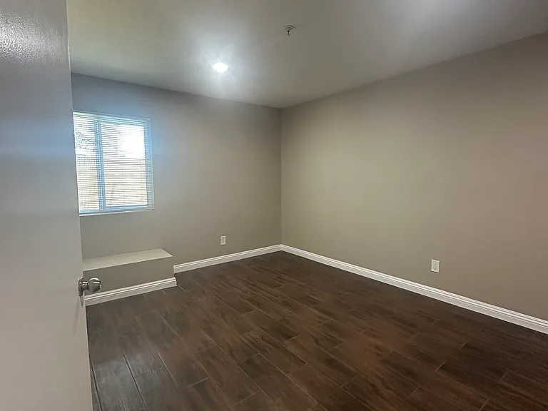 16645 Valencia Ave #2A — Photo 14