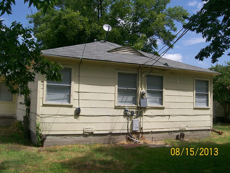 2nd image of 541 Loraine Cir