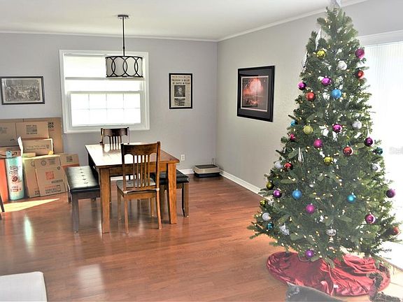 4th image of 8196 Eagles Park Dr N