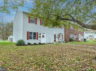 612 N Valley Forge Rd, Lansdale, PA 19446