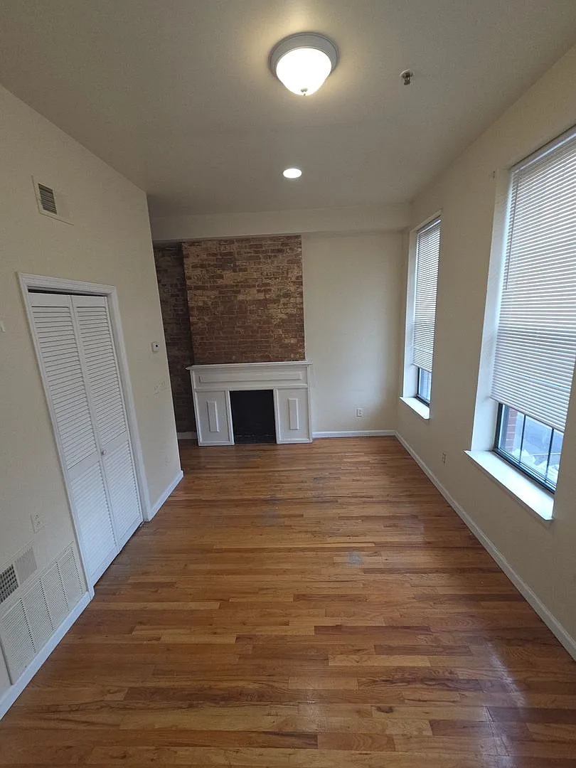 680 - BERGEN POINT BAYONNE RLTY LLC — Photo 4