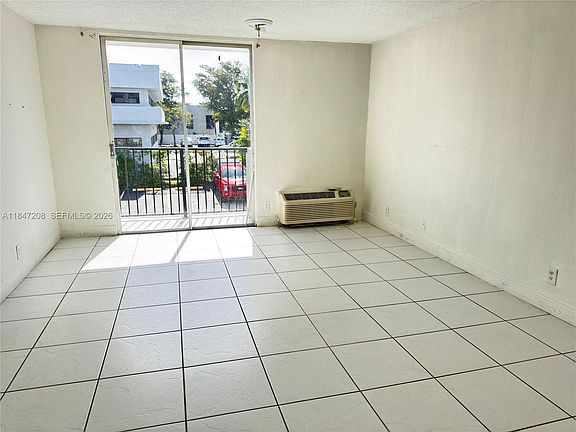 5th image of 16450 NW 2nd Ave APT 207