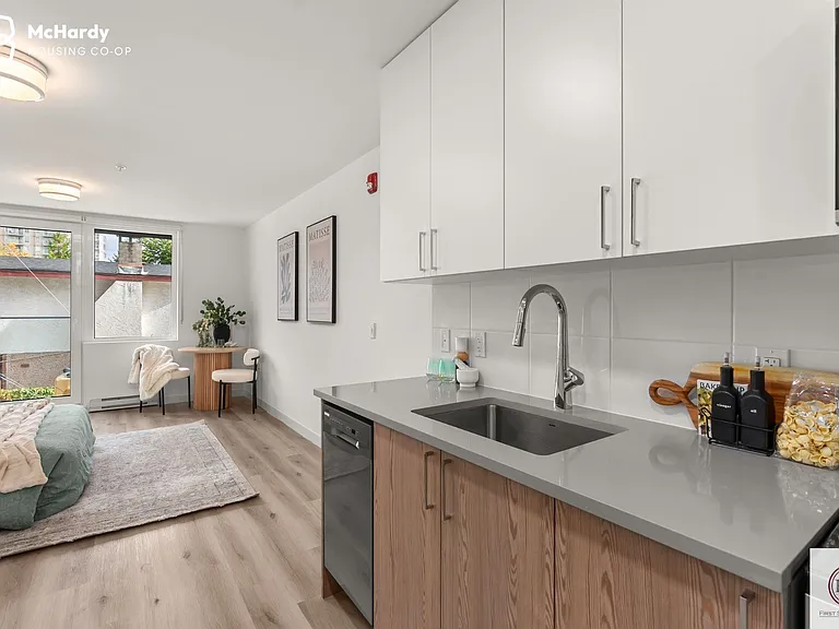 5085 McHardy St — Photo 12