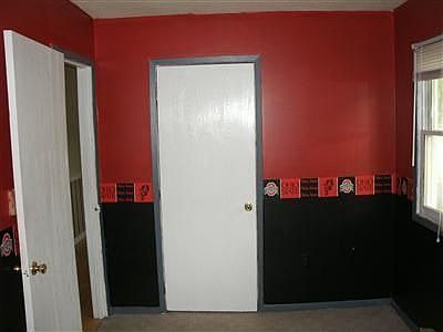 4th image of 211 Miller Ave
