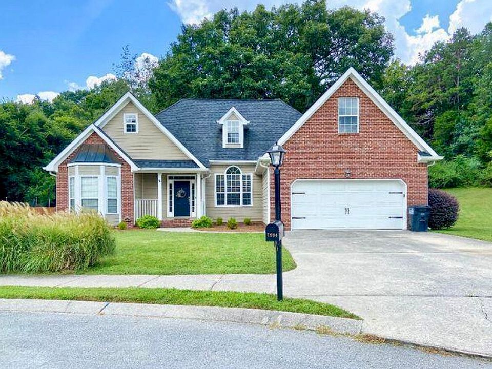 1st image of 7994 Bridle Brook Ct