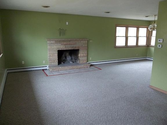 3rd image of 1003 Starview Dr
