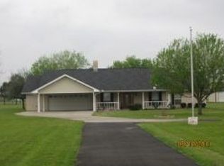 11972 Labelle Rd, Beaumont, TX 77705