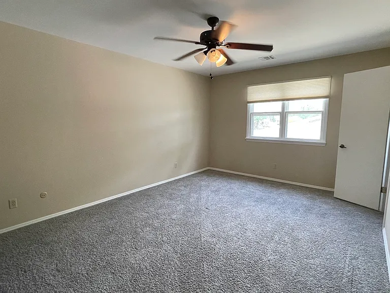 503 Fairway Dr #3 — Photo 13