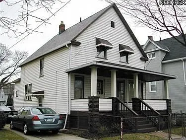 3232 W 73rd St photo 1