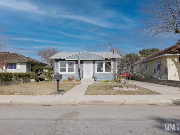 142 Highland Dr, Bakersfield, CA 93308