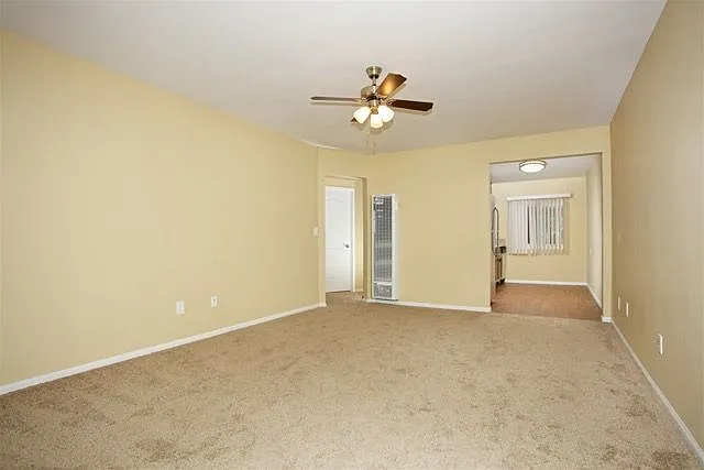 Woodlawn Gardens Apartments — Photo 14