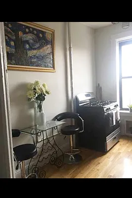 Rented by Empire Valley | media 15