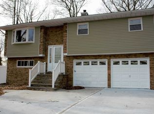 26 Johnson Ave, Wyandanch, NY 11798