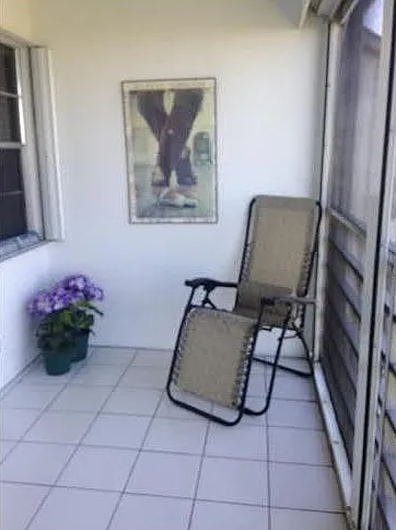 4030 Hythe Pl #4030-B — Photo 14