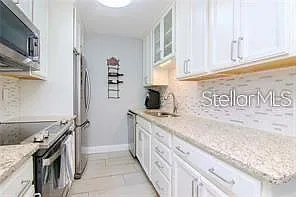 3325 Bayshore Blvd — Photo 2