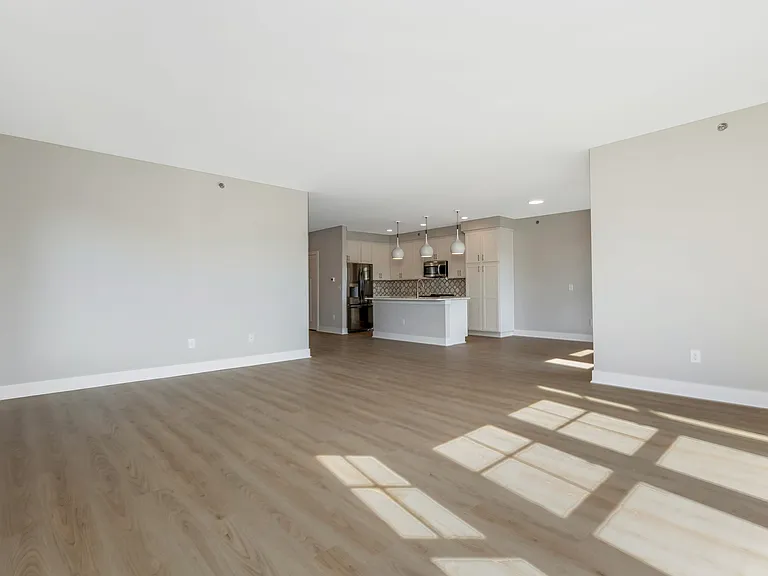32 W College Ave #202 — Photo 13