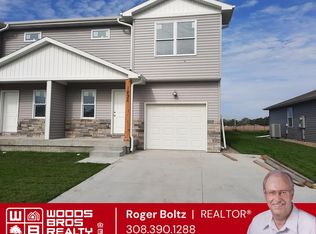 1832 Peach St, Grand Island, NE 68801