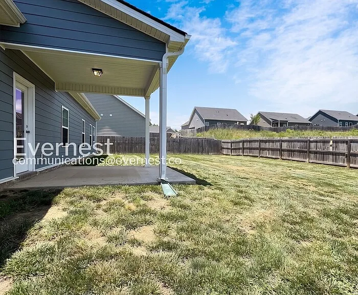 1011 Echo Ridge Rd — Photo 29