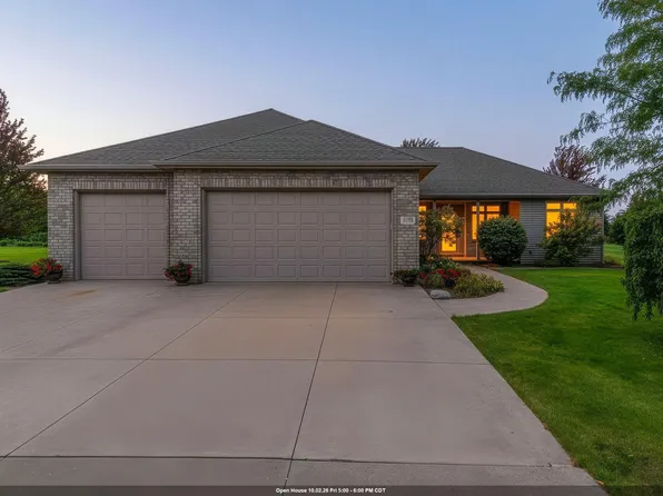 442 Windmill Dr, Kaukauna, WI 54130