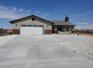 20886 Sitting Bull Rd, Apple Valley, CA 92308