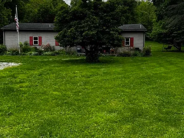 4298 W Goodson Ave, West Terre Haute, IN 47885