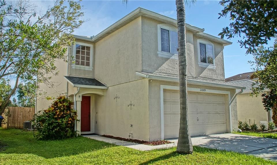 1st image of 2209 Heathwood Cir