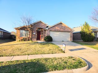 2210 Huntington Dr, Wylie, TX 75098