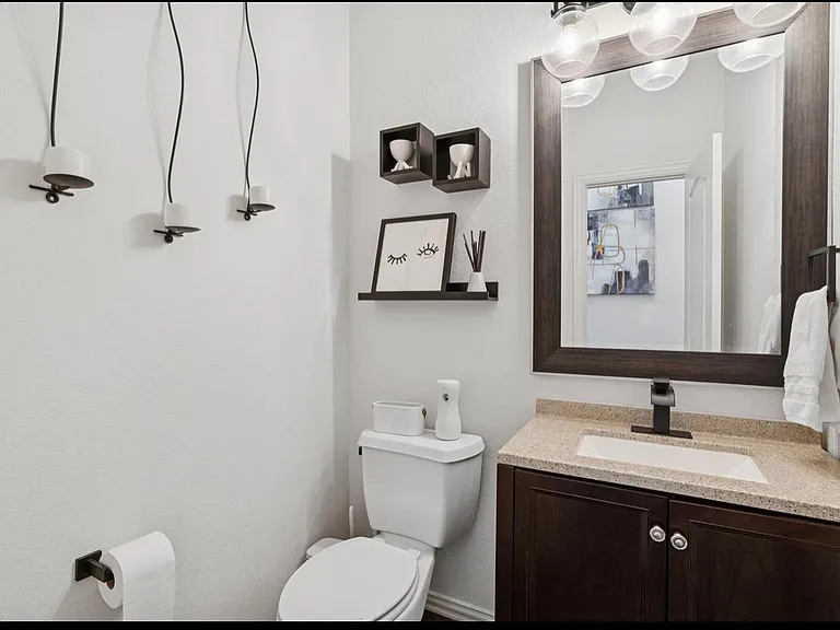 2653 Jacobson Dr — Photo 11