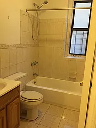 Rented by Roberto Guilbet, LREB