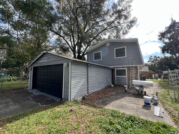 1010 Oakhill St, Seffner, FL 33584