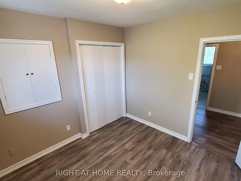 169 Yorkview Dr #1 — Photo 24
