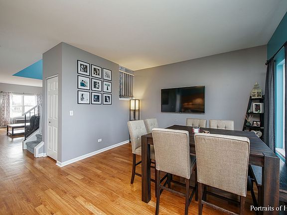 3rd image of 2737 River Bend Ln
