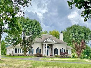 514 Dixon Rd, Knoxville, TN 37934