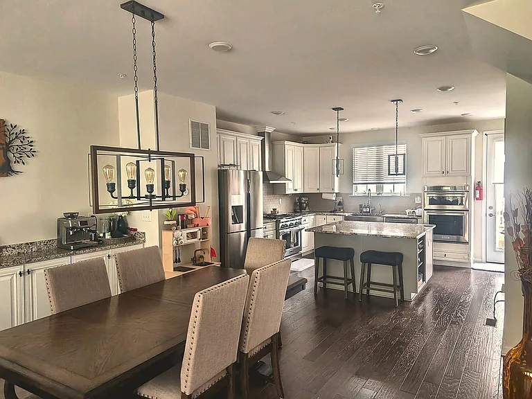 44 Litchfield Ln — Photo 26
