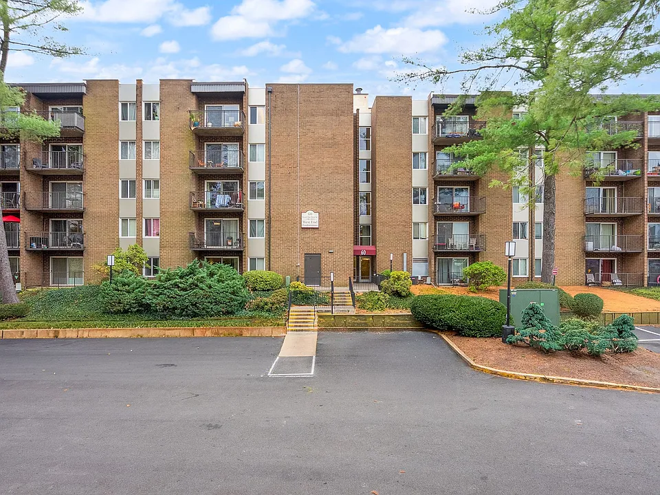 60 S Van Dorn St #306