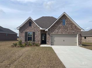 9898 Chipper Ln, Foley, AL 36535