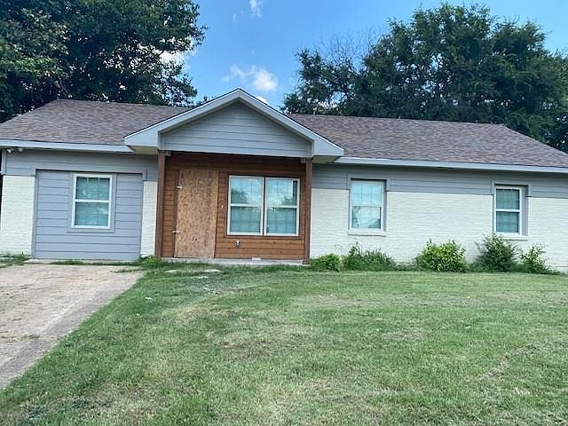 1st image of 3633 Silverhill Dr