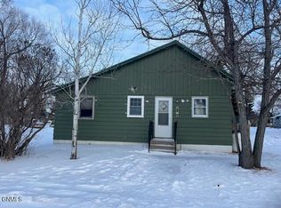200 4th Ave NE, Medina, ND 58467