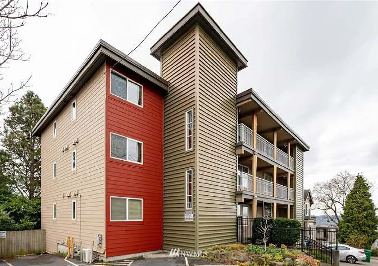 Sunny 1 bed 1 bath condo in Fremont — Photo 2