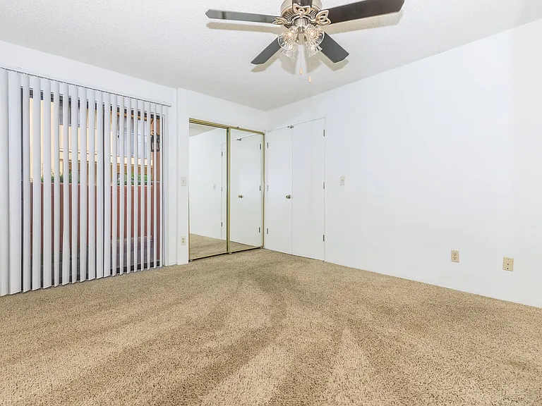 Rio Cancion Apartments — Photo 103