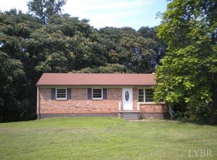 229 Casey Ln, Madison Heights, VA 24572