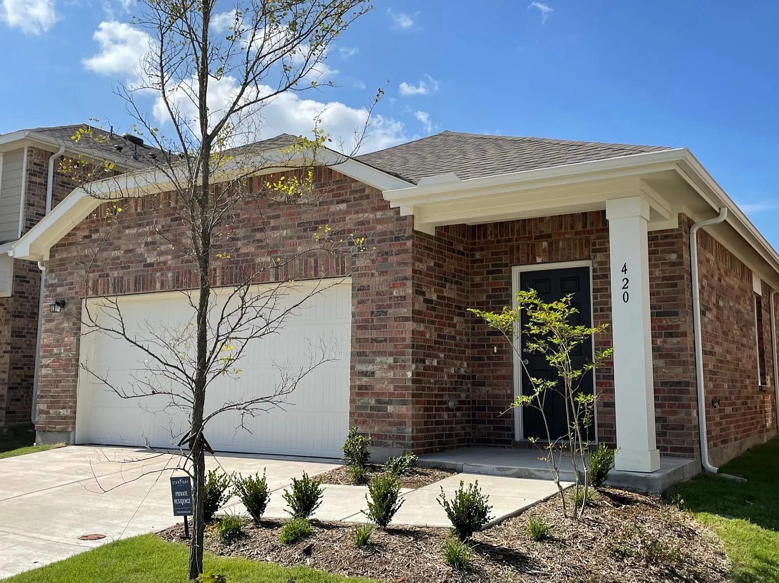 3 bed, 1407 sqft, $1,750 — Photo 1
