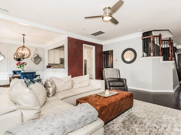 10426 Blairbeth St, Charlotte, NC 28277