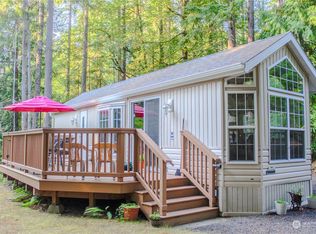 451 N Wynoochee Dr, Hoodsport, WA 98548