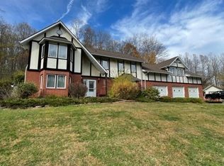 3302 Tall Timber Rd NE, Mineral City, OH 44656