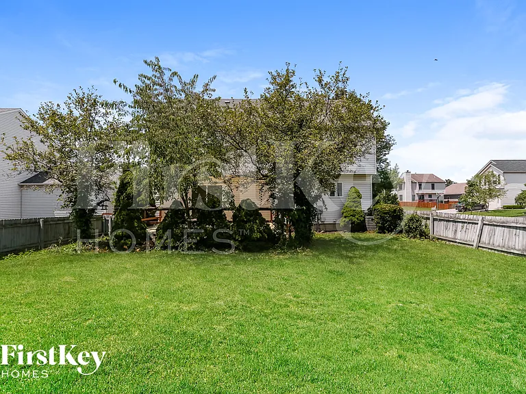 1162 Moneca St — Photo 15